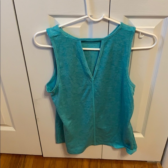 Ideology workout tank - Picture 2 of 2